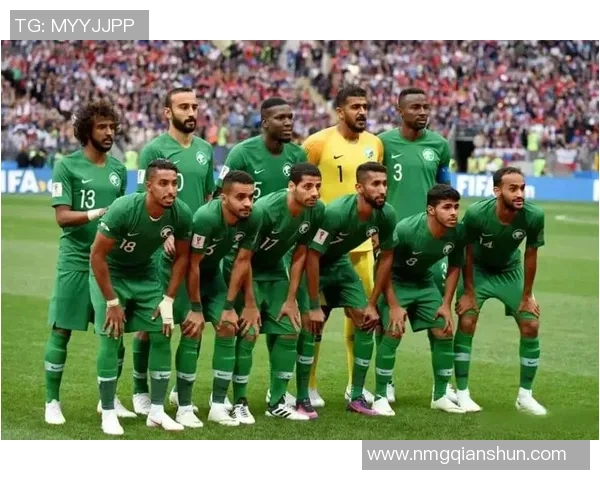 1998年足球世界杯中崭露头角的球星及其辉煌成就回顾 1998年足球世界杯中崭露头角的球星及其辉煌成就回顾