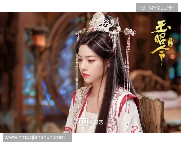 一年级孩子心中最喜爱的足球球星创意绘画作品欣赏展示