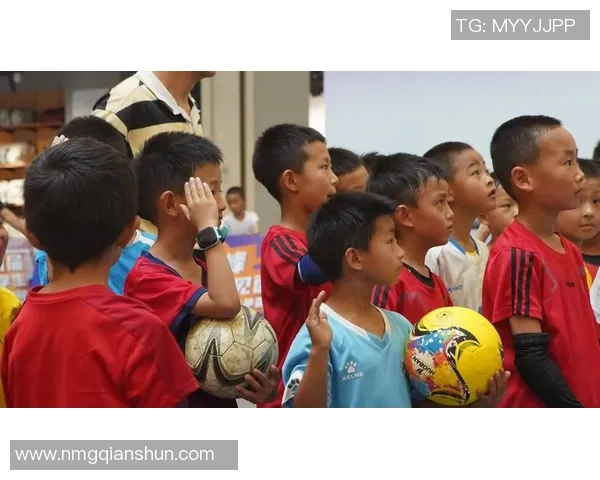 七位足球巨星的成长故事:从七个孩子到世界级球员的励志之路 七位足球巨星的成长故事:从七个孩子到世界级球员的励志之路