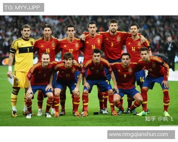 为什么足球明星在关键时刻被换下背后的深层原因和战术考量