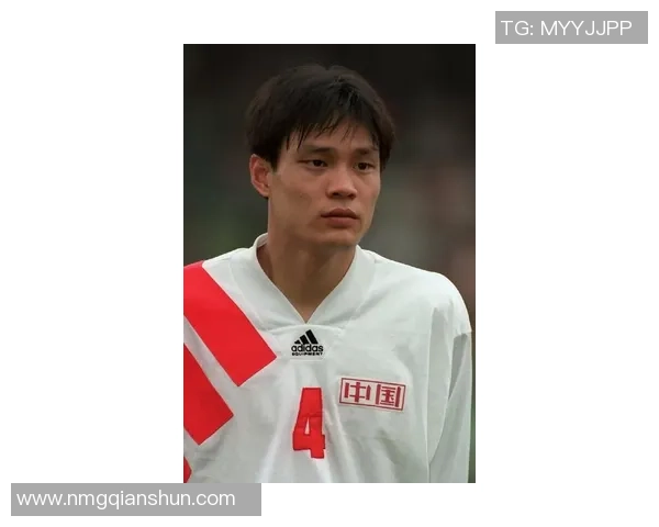 从球星卡看范志毅的辉煌生涯与中国足球精神传承