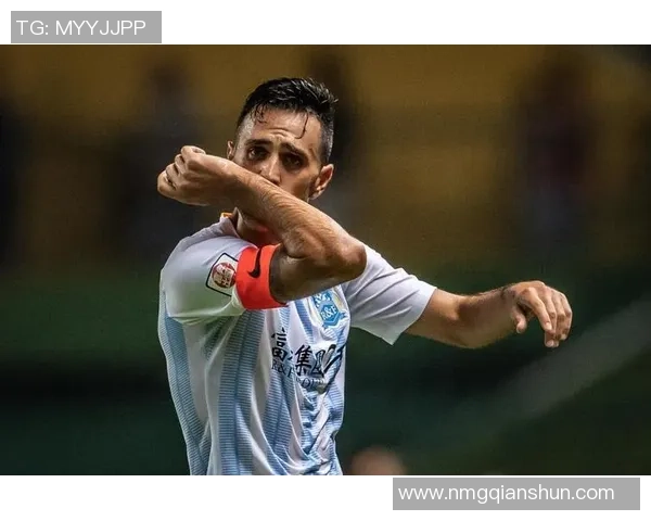 以自律为核心的足球明星:揭秘那些靠严格训练成就卓越的顶级球员 以自律为核心的足球明星:揭秘那些靠严格训练成就卓越的顶级球员