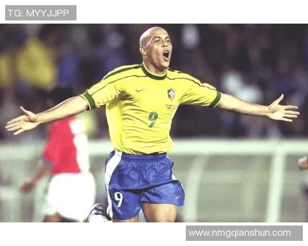 巴西足球巨星的辉煌历程与成就揭秘 巴西足球巨星的辉煌历程与成就揭秘