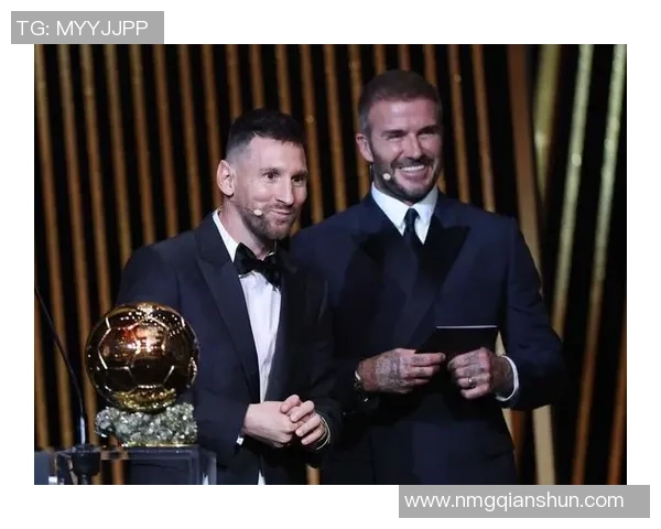 足球巨星携妻子一同领奖 引领金球奖新风潮